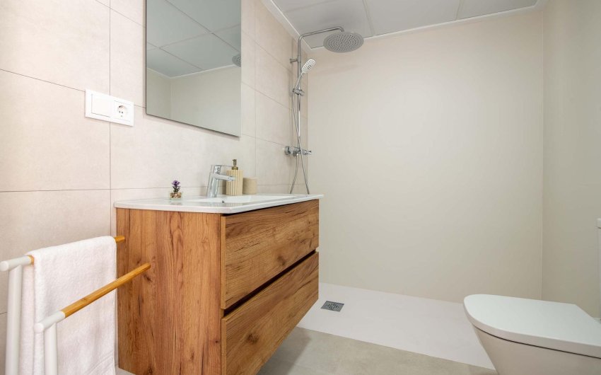 Nieuwbouw Woningen - Bungalow -
Cox - San Fernando