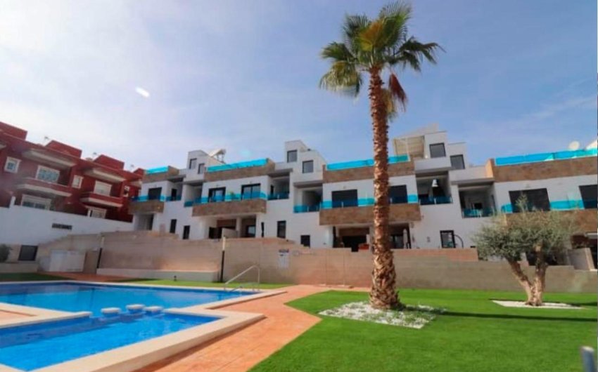 Nieuwbouw Woningen - Town House -
Bigastro - pueblo