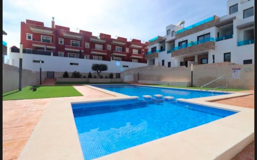 Nieuwbouw Woningen - Town House -
Bigastro - pueblo