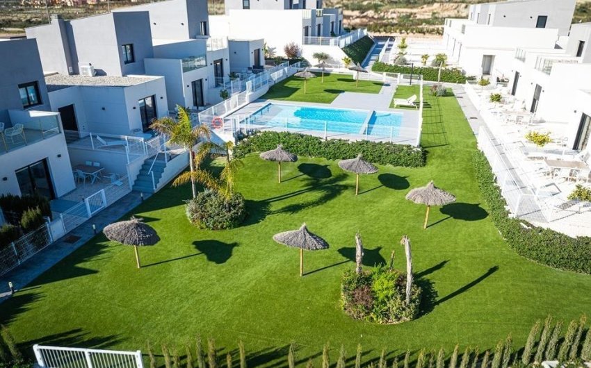 Nieuwbouw Woningen - Villa -
Baños y Mendigo - Altaona Golf
