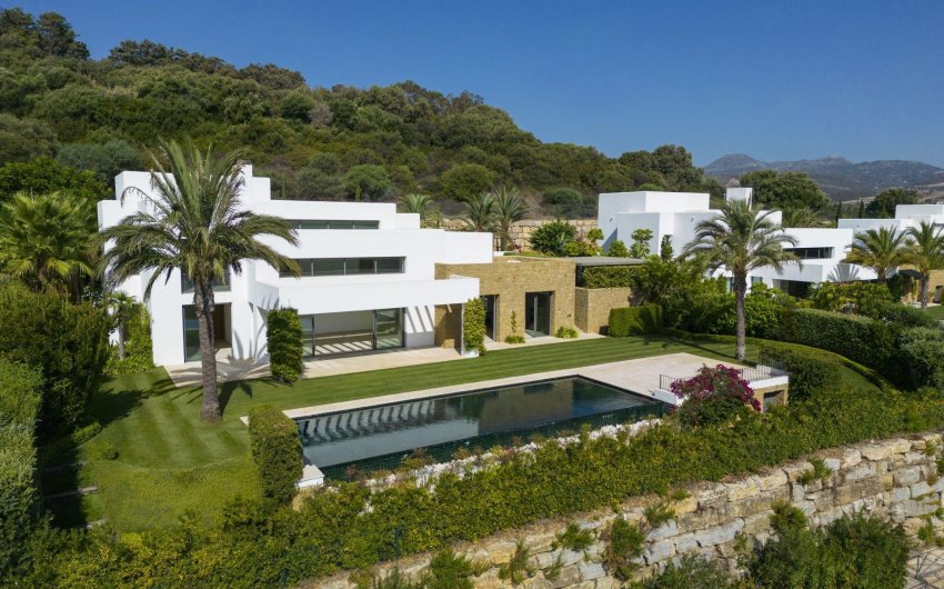 Nieuwbouw Woningen - Villa -
Casares - Pedregales