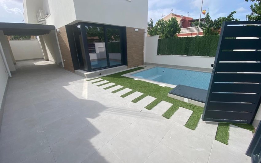 Nieuwbouw Woningen - Villa -
Los Alcazares - La Concha