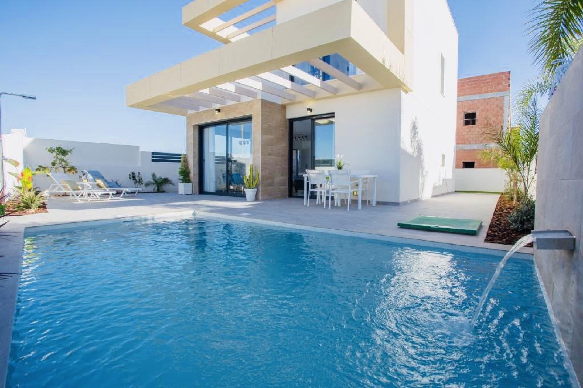 Nieuwbouw Woningen - Villa -
Los Montesinos - La Herrada