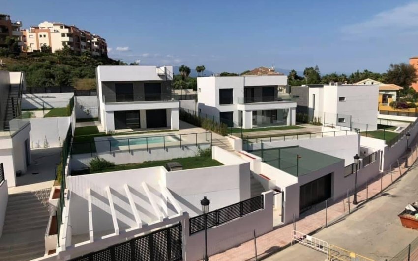 Nieuwbouw Woningen - Villa -
Manilva - La Duquesa