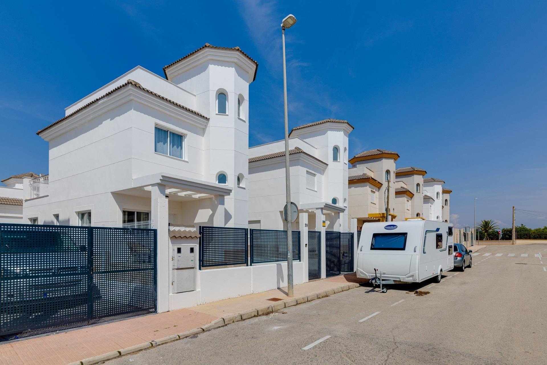 Nieuwbouw Woningen - Villa -
San Fulgencio - El Oasis