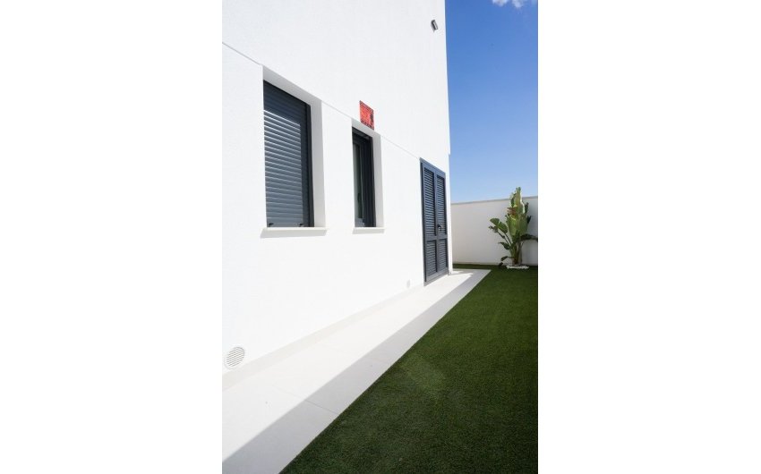 Nieuwbouw Woningen - Villa -
San Miguel de Salinas - Blue Lagoon