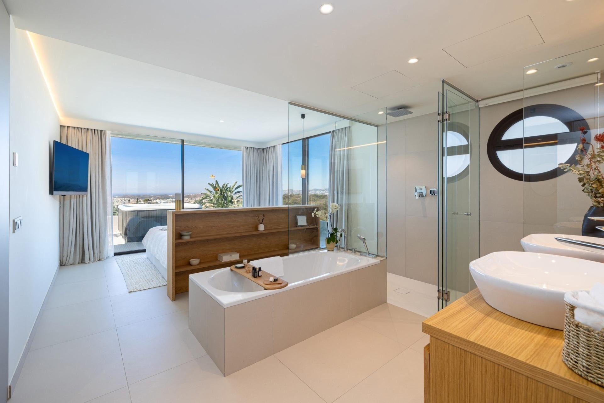 Nouvelle construction - Apartment -
Fuengirola - Higueron