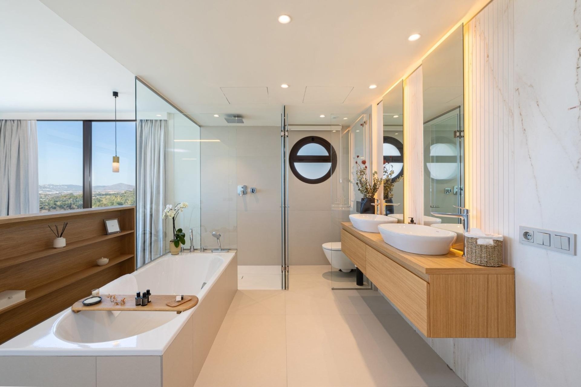 Nouvelle construction - Apartment -
Fuengirola - Higueron