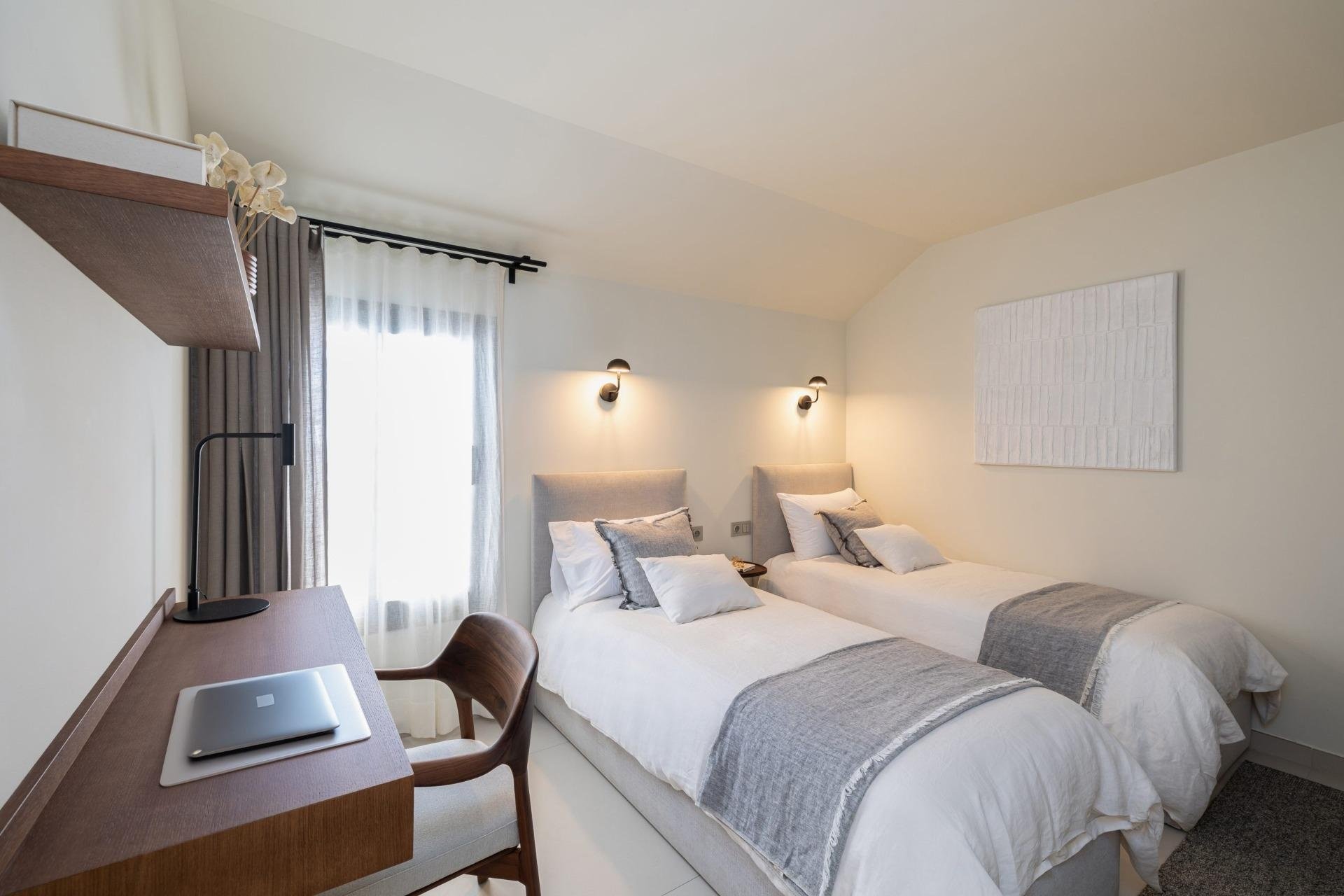 Nouvelle construction - Apartment -
Fuengirola - Higueron