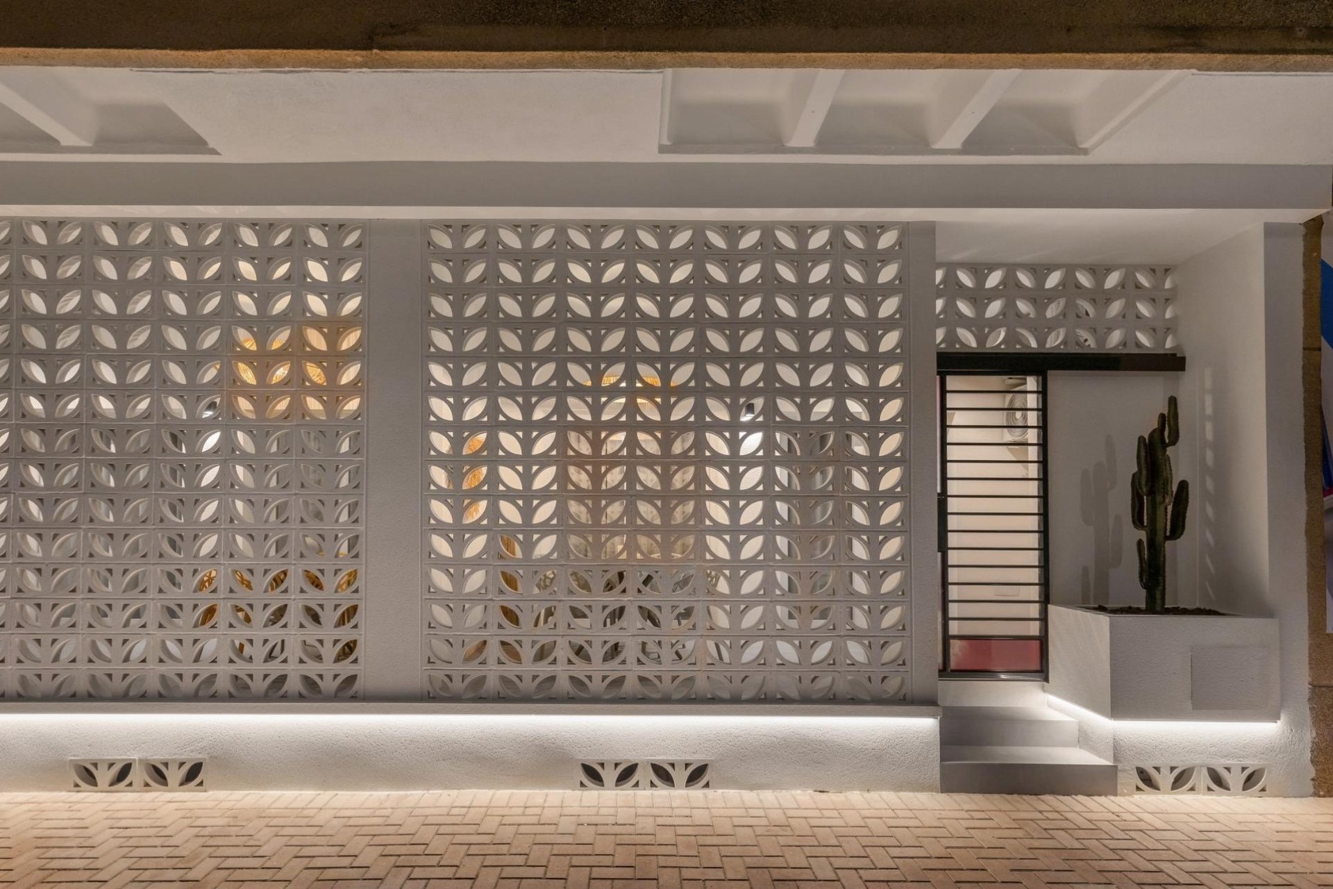 Nouvelle construction - Apartment -
Torrevieja - Playa Los Naufragos