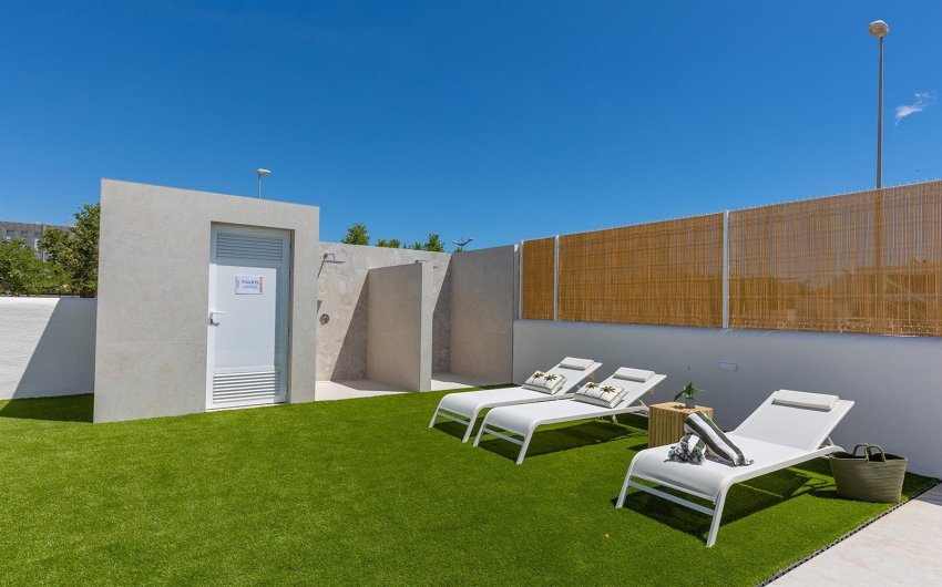 Nouvelle construction - Bungalow -
Dolores - Sector 3