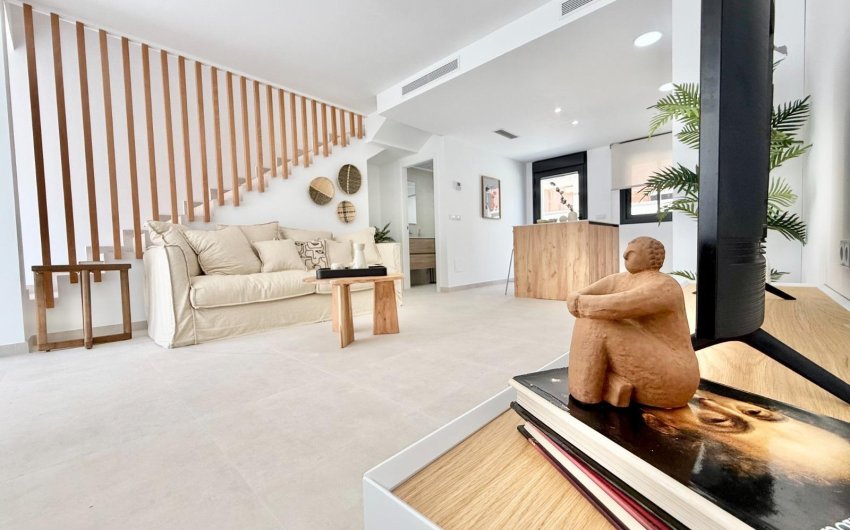 Nouvelle construction - Town House -
Cox - San Fernando