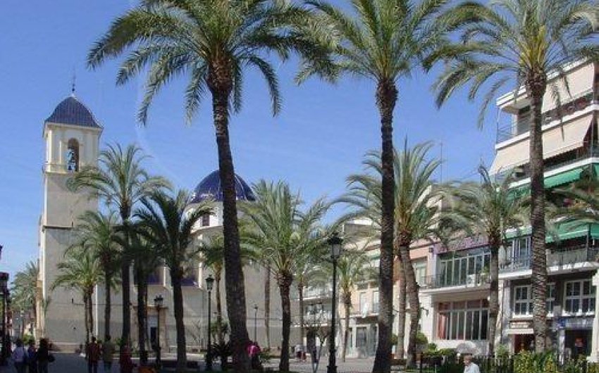 Nouvelle construction - Town House -
Dolores - Sector 2