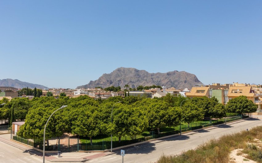 Nouvelle construction - Town House -
Rafal - pueblo