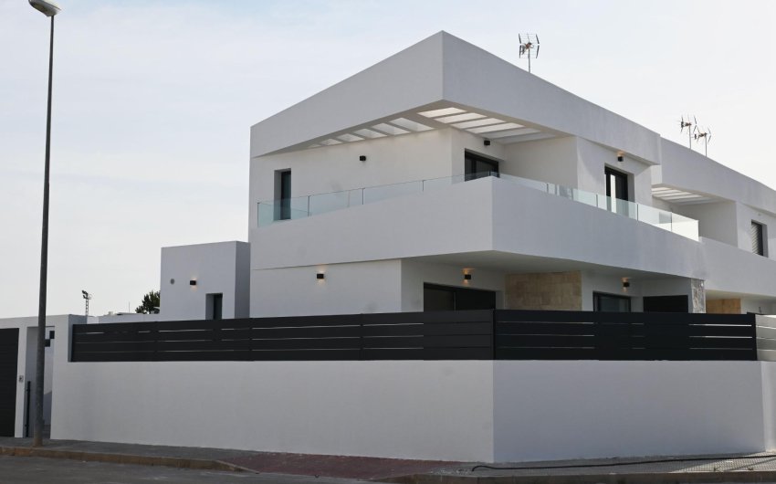 Nouvelle construction - Villa -
Dolores - polideportivo