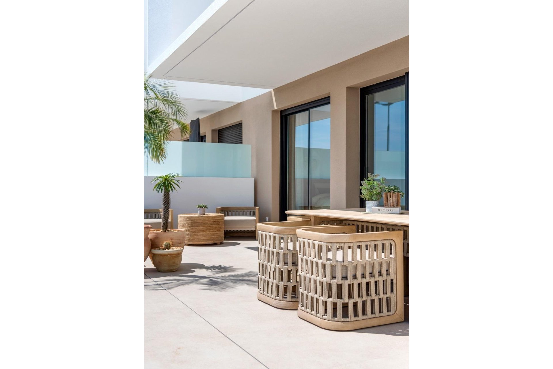 Nouvelle construction - Villa -
Dolores - Sector 3