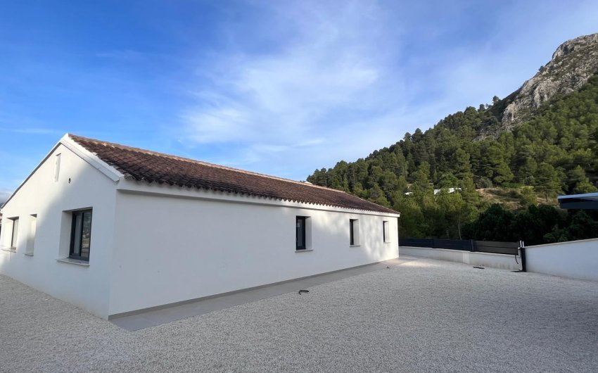 Nouvelle construction - Villa -
Penaguila - El Olivar