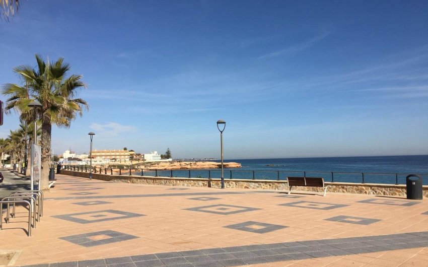 Nouvelle construction - Villa -
Pilar de la Horadada - pueblo