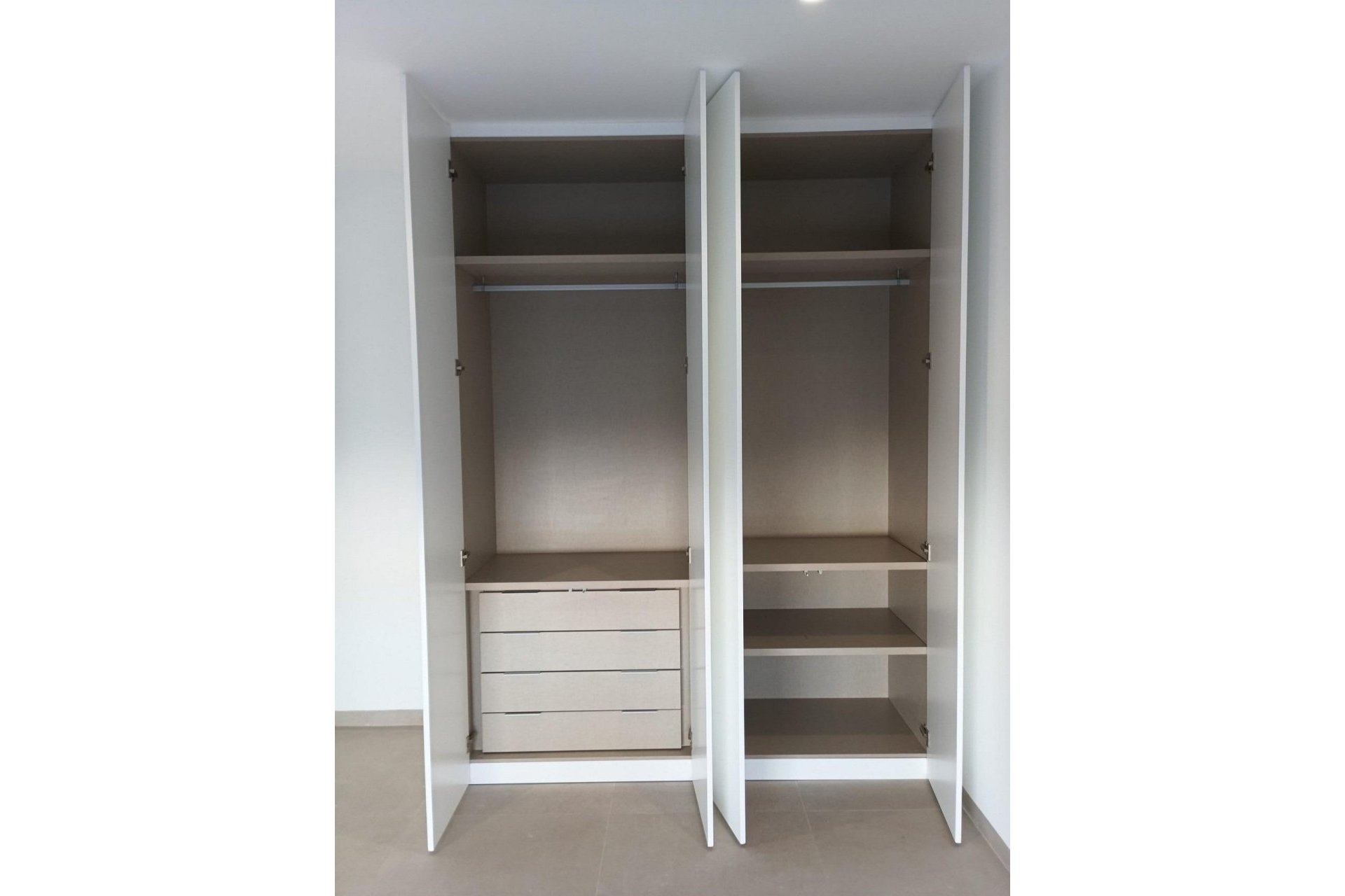 Nouvelle construction - Villa -
Pilar de la Horadada - Roda Golf