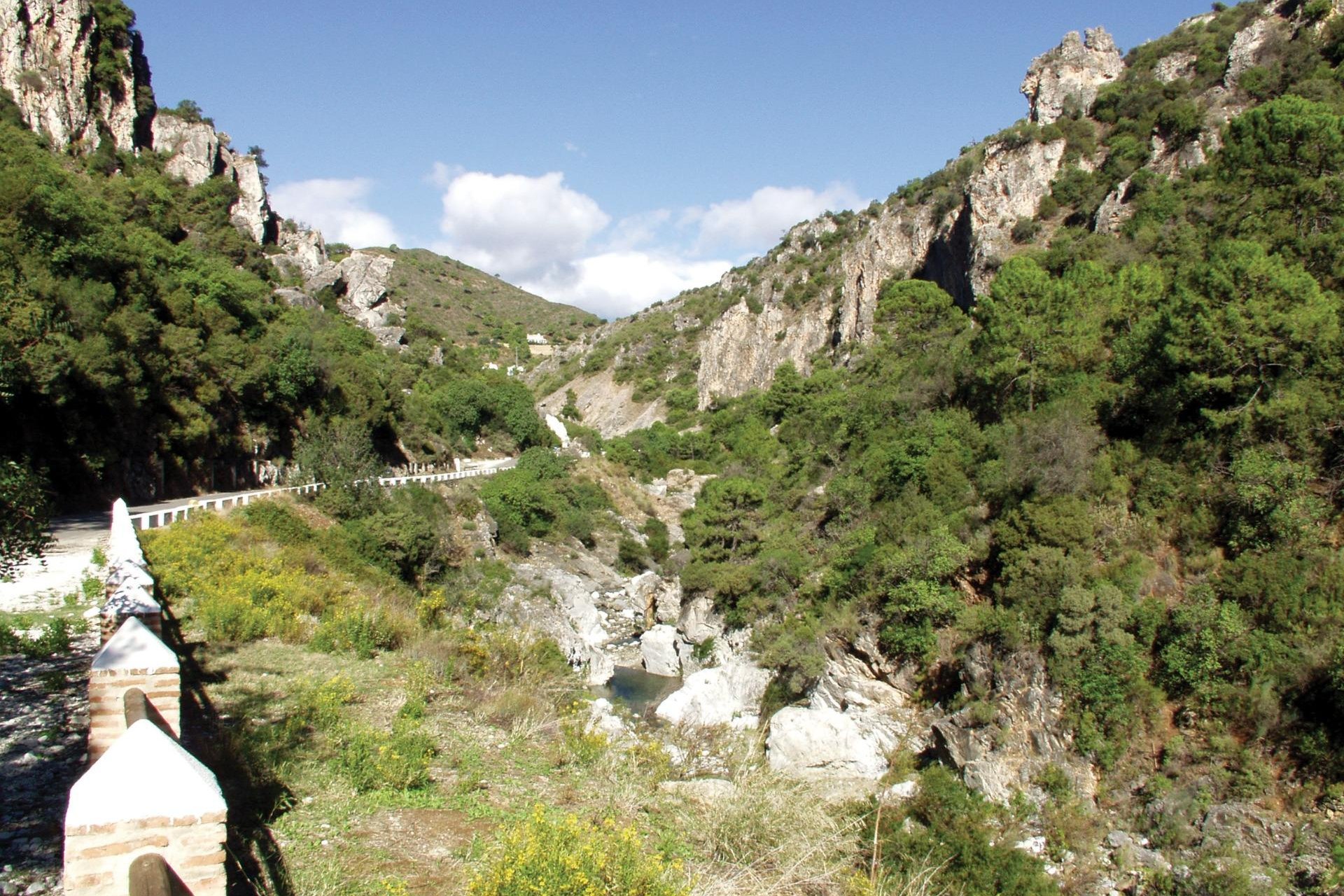 Obra nueva - Apartment -
Benahavís - pueblo