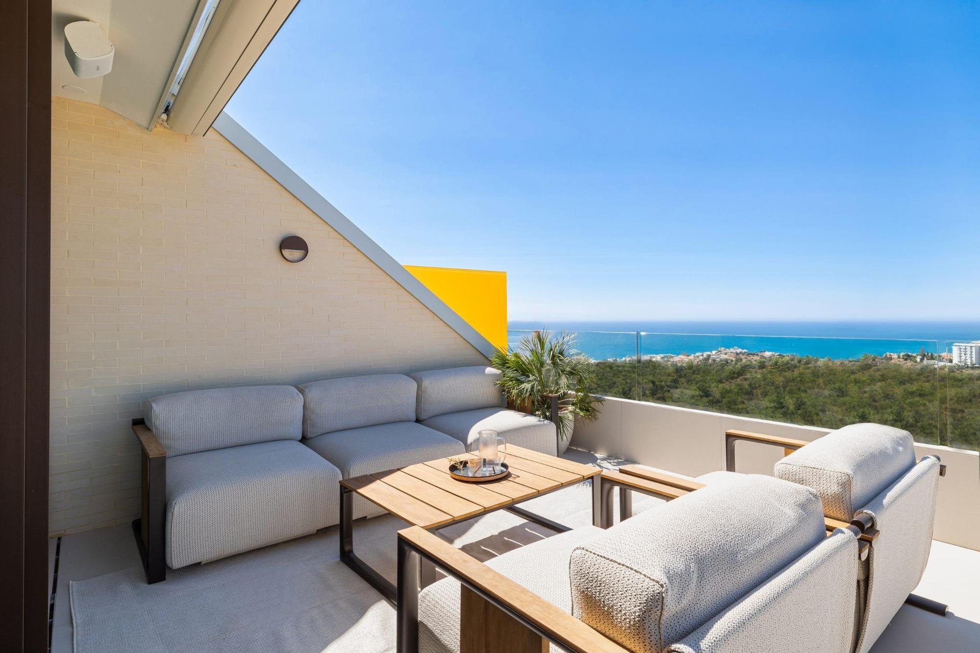 Obra nueva - Apartment -
Fuengirola - Higueron