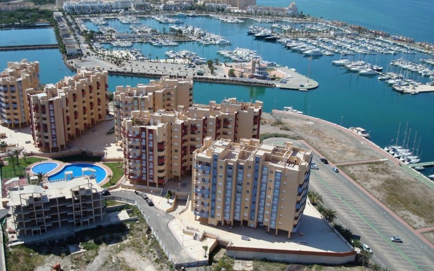 Obra nueva - Apartment -
La Manga del Mar Menor - La Manga