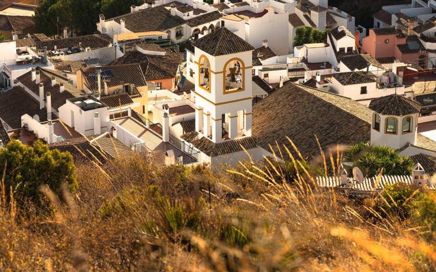Obra nueva - Ático -
Benahavís - pueblo