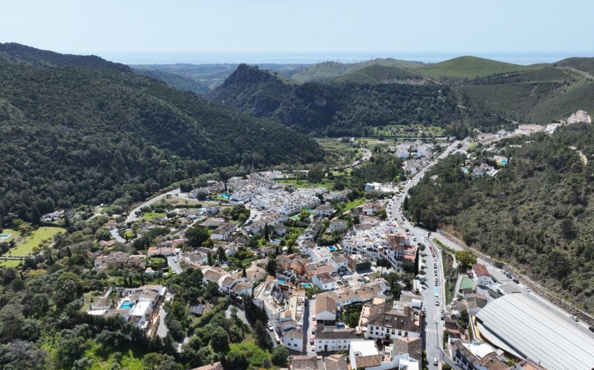Obra nueva - Ático -
Benahavís - pueblo