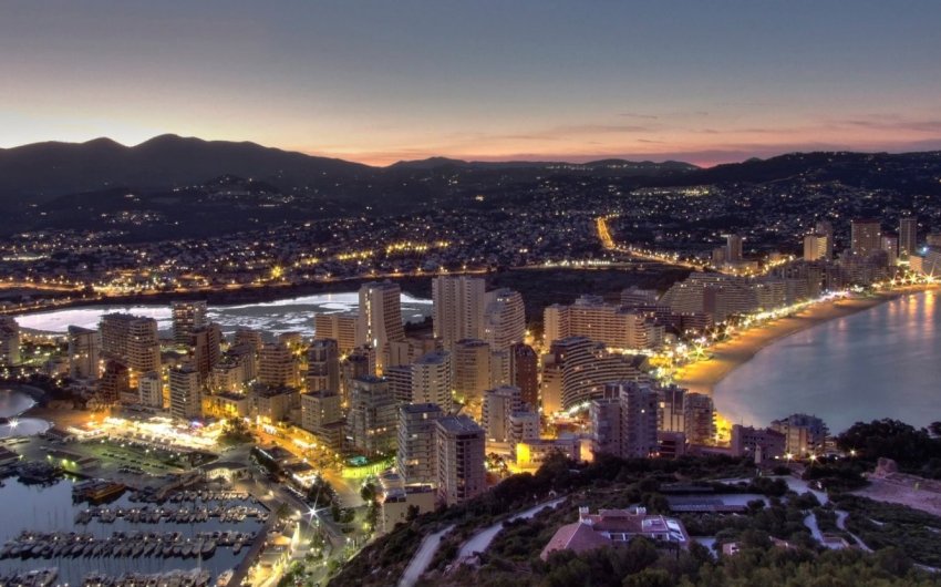 Obra nueva - Ático -
Calpe - Playa del Bol