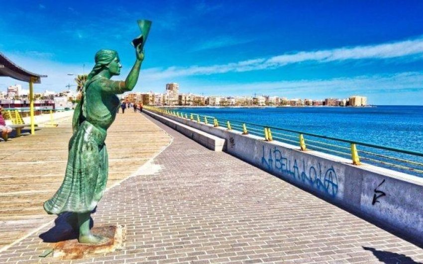 Obra nueva - Ático -
Torrevieja - Habaneras