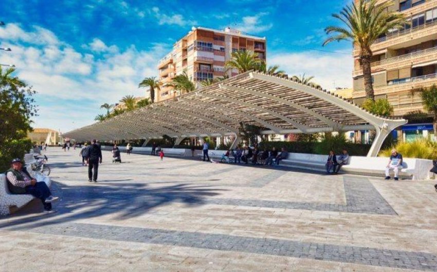 Obra nueva - Ático -
Torrevieja - La Mata