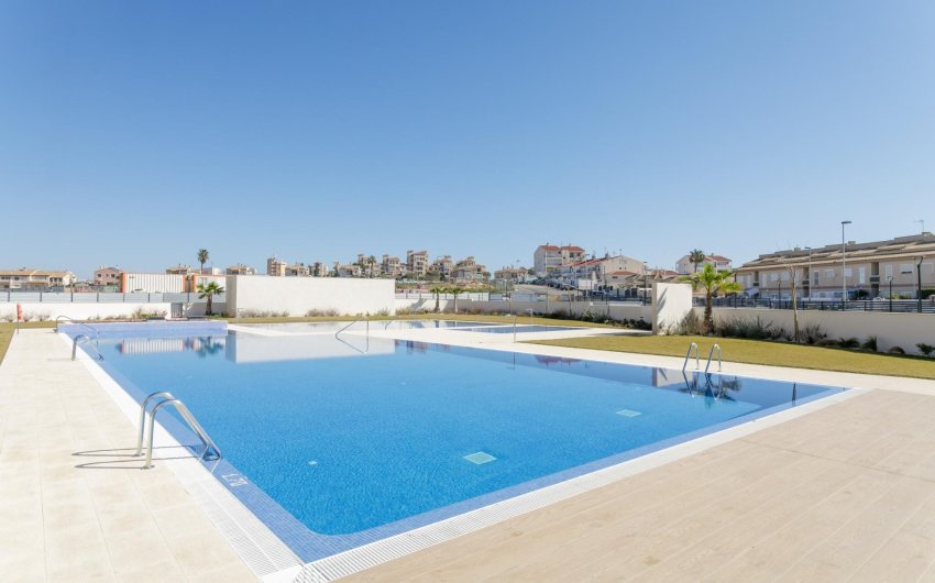 Obra nueva - Ático -
Torrevieja - Torreblanca