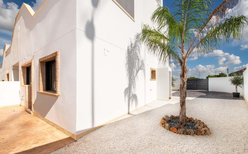 Obra nueva - Bungalow -
Cox - San Fernando