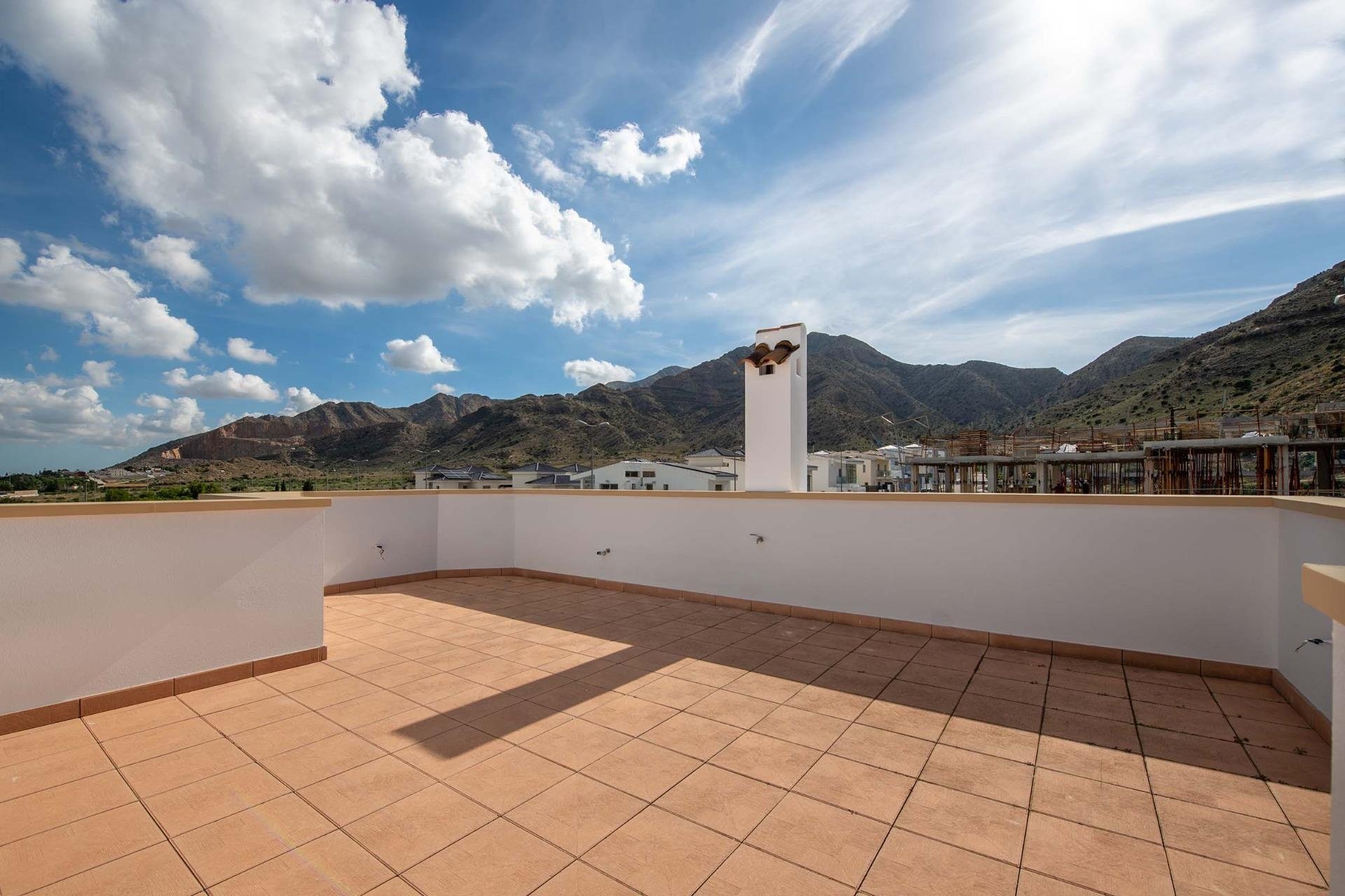 Obra nueva - Bungalow -
Cox - San Fernando