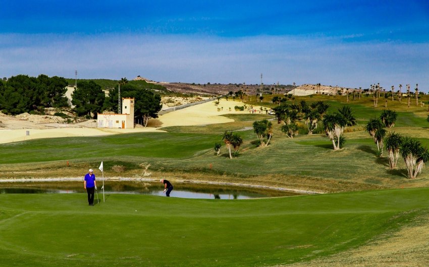 Obra nueva - Bungalow -
Orihuela - Vistabella Golf