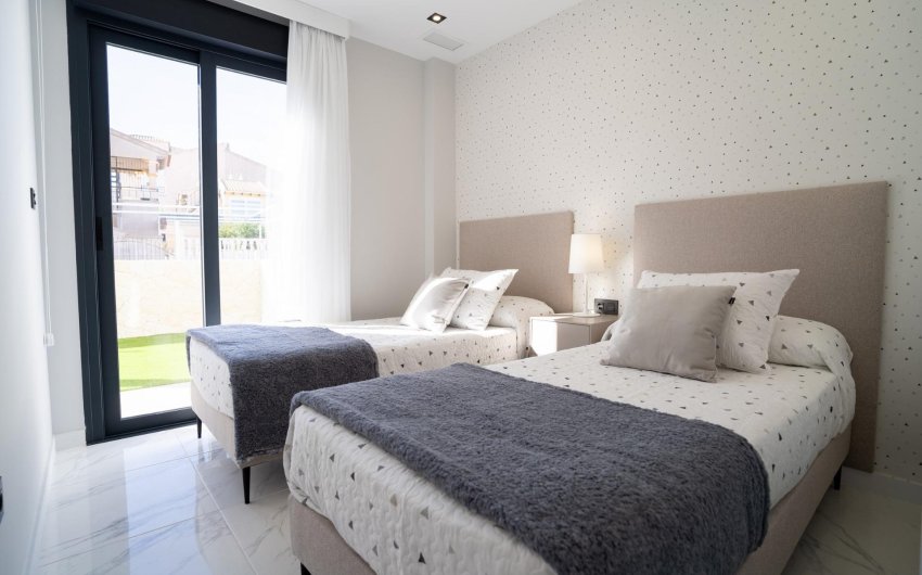 Obra nueva - Bungalow -
Pilar de la Horadada - pueblo