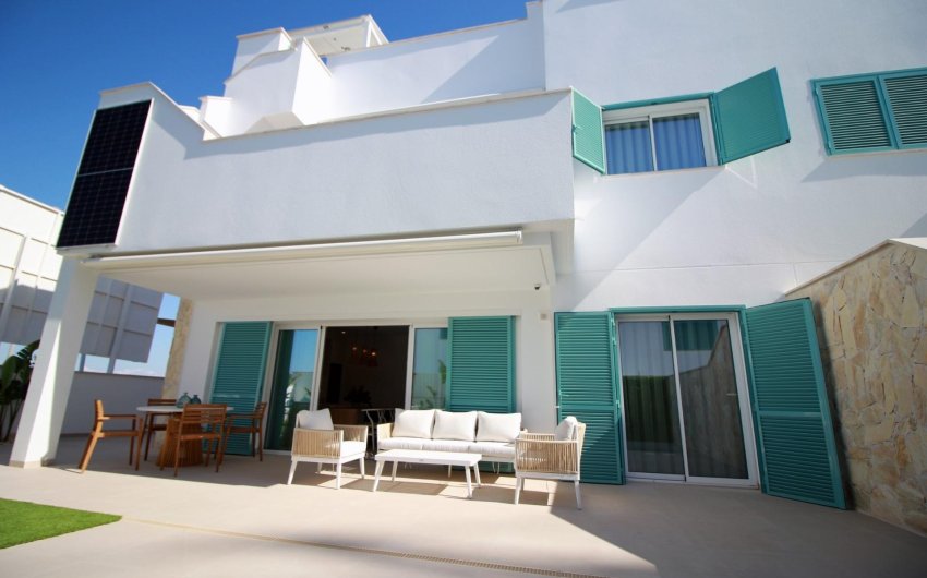 Obra nueva - Bungalow -
Pilar de la Horadada - Torre De La Horadada