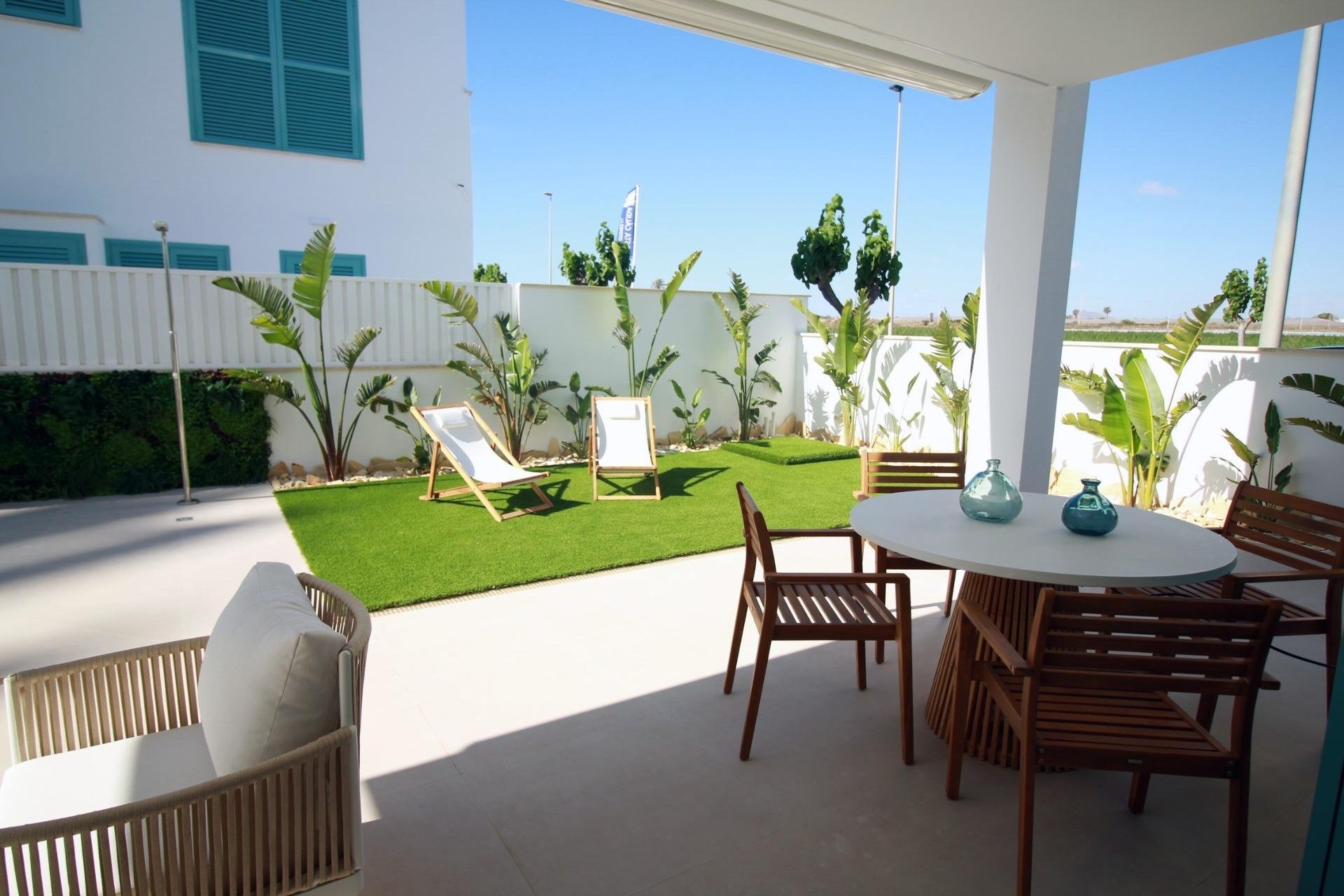Obra nueva - Bungalow -
Pilar de la Horadada - Torre De La Horadada