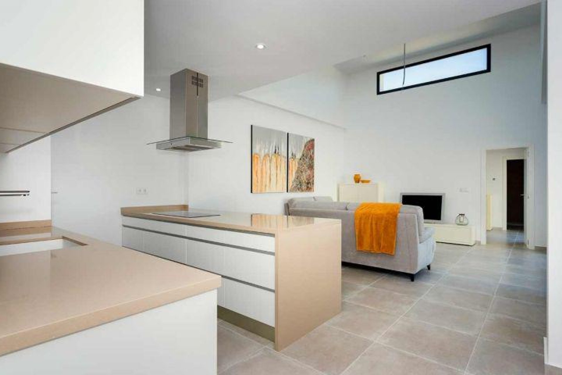 Obra nueva - Quad House -
Daya Nueva - Centro