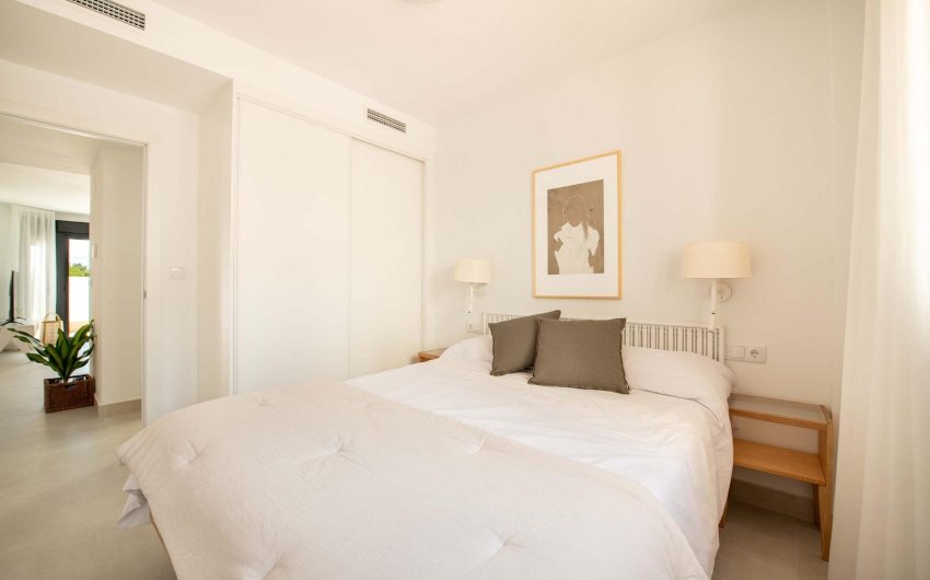 Obra nueva - Town House -
Cox - San Fernando