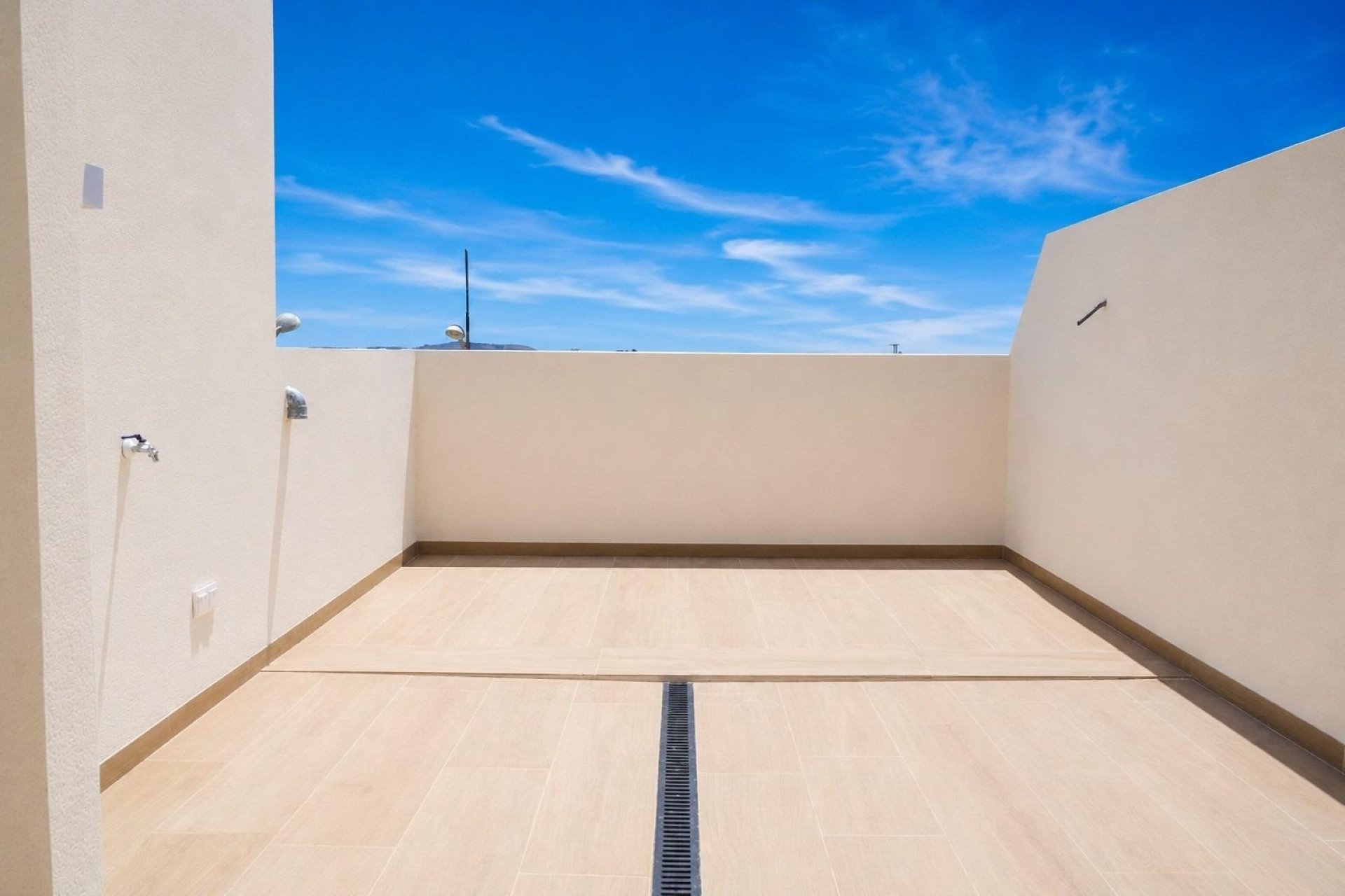 Obra nueva - Town House -
Dolores - Sector 2