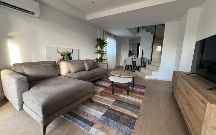 Obra nueva - Town House -
La Union - centro