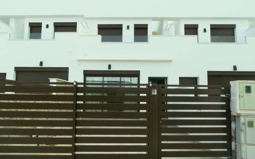 Obra nueva - Town House -
Pilar de la Horadada - parque Andromeda