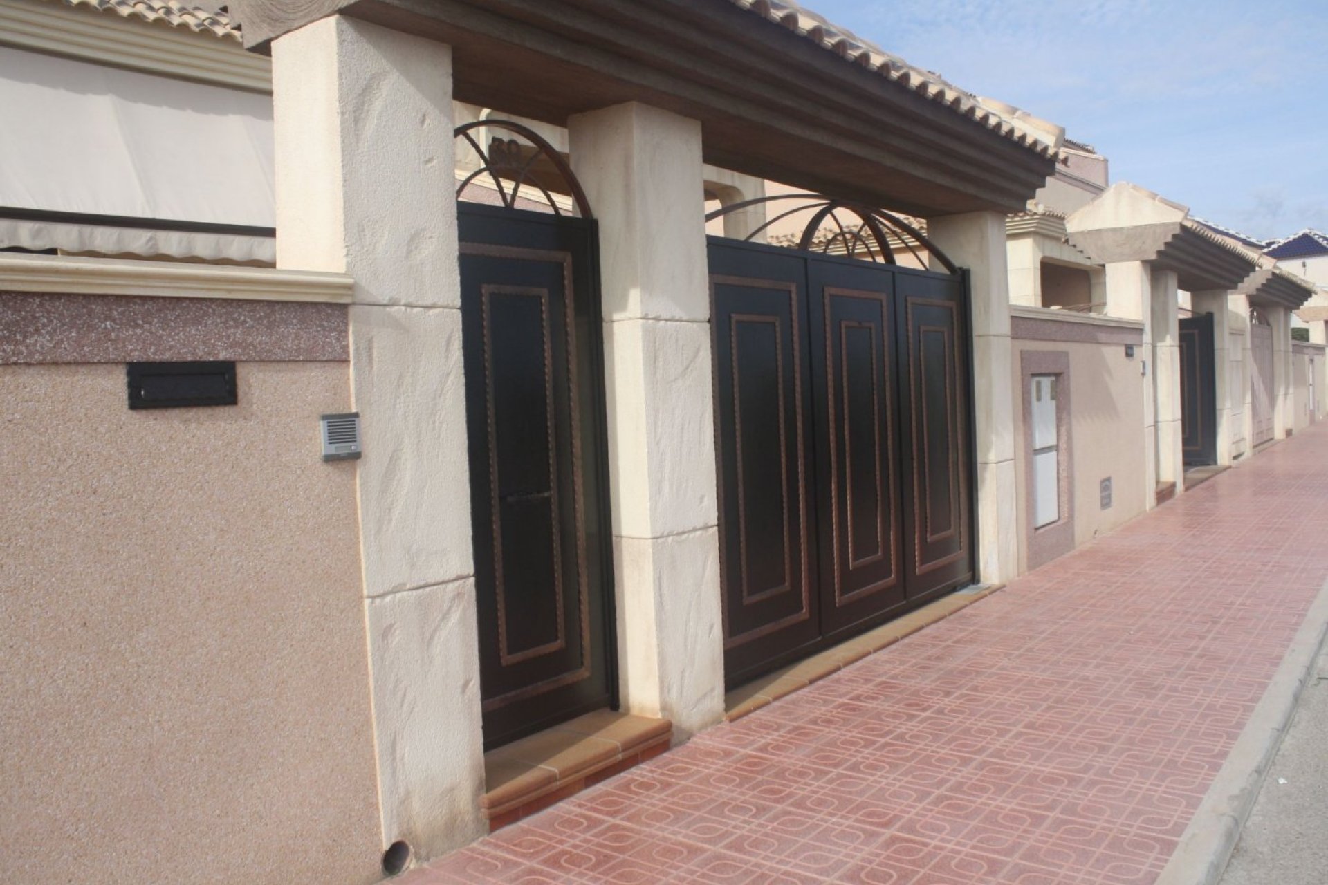 Obra nueva - Town House -
Torrevieja - Los Altos