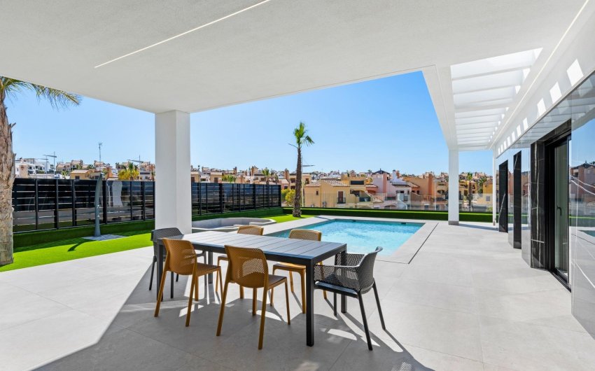 Obra nueva - Villa -
Algorfa - La Finca Golf