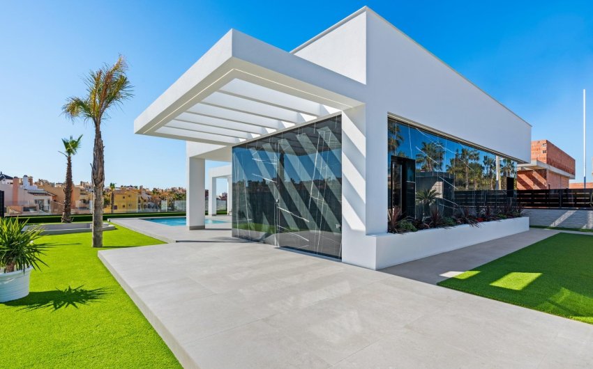 Obra nueva - Villa -
Algorfa - La Finca Golf
