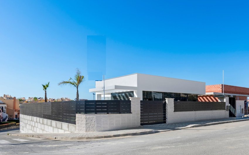 Obra nueva - Villa -
Algorfa - La Finca Golf
