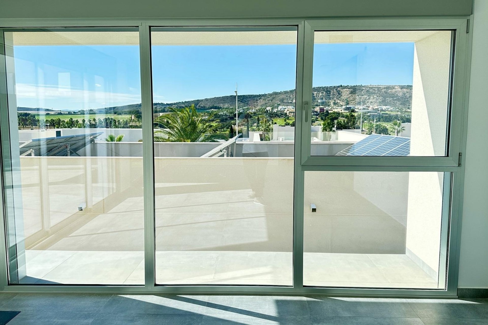 Obra nueva - Villa -
Algorfa - La Finca Golf