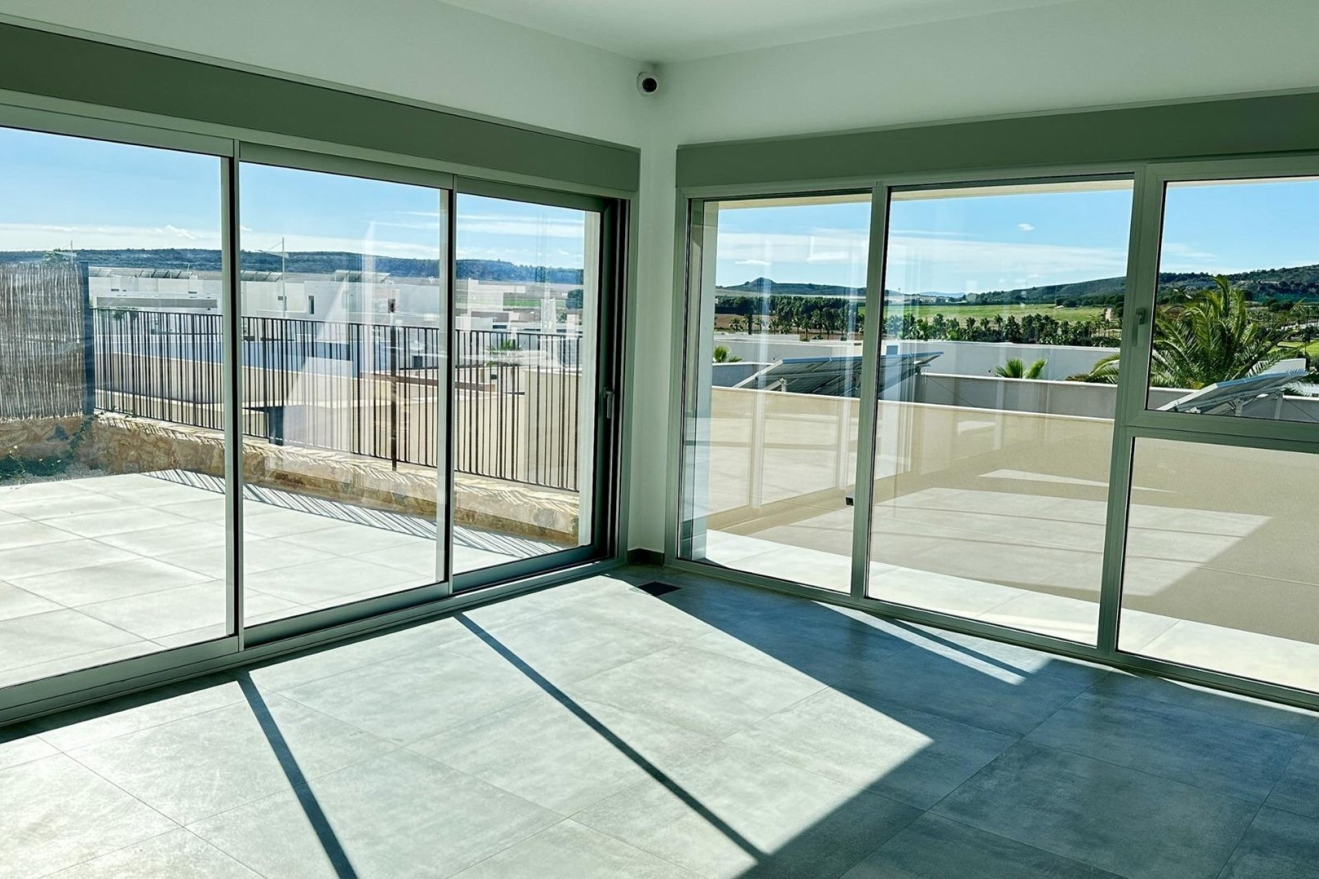 Obra nueva - Villa -
Algorfa - La Finca Golf