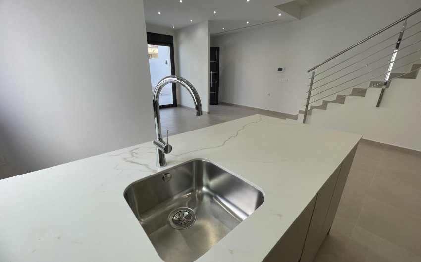 Obra nueva - Villa -
Almoradí - Heredades